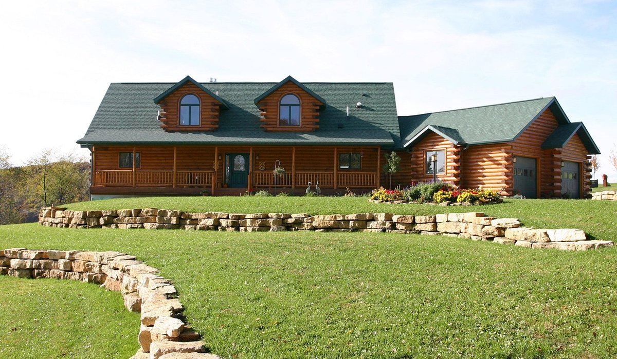 Essential Maintenance for Seaside Properties in Winter